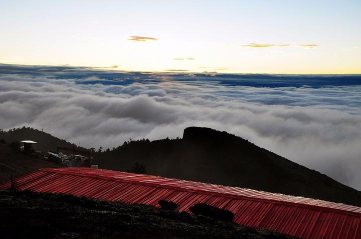 牛背山