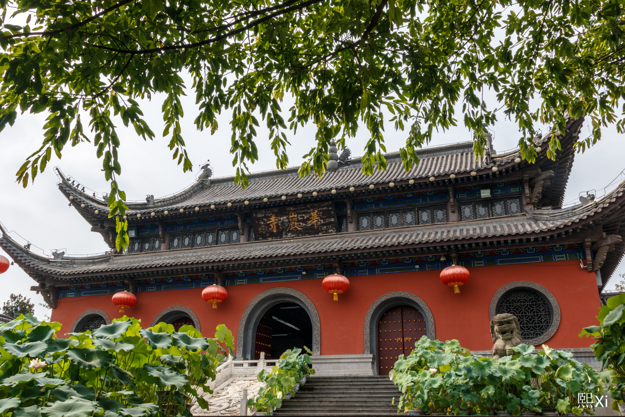 地址:重庆市九龙坡区华岩风景区内华岩寺自驾游首页>重庆自驾游>重庆